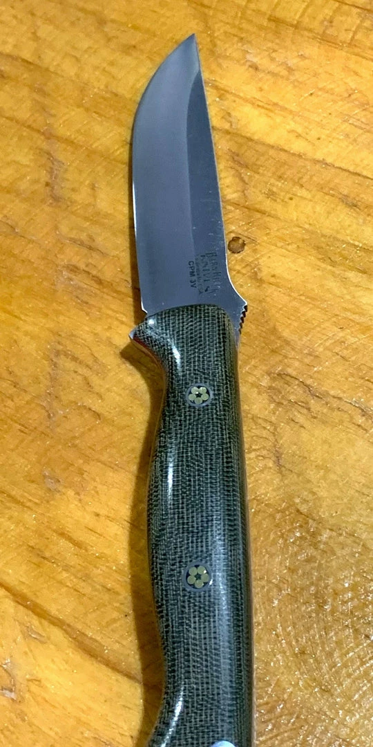 BARK RIVER KNIVES Bark River Gunny CPM 3V Knife W/ Green Canvas Micarta - Red Liners - Mosaic Pins 8 BARK RIVER KNIVES Bark River Gunny CPM 3V Knife W/ Green Canvas Micarta - Red Liners - Mosaic Pins