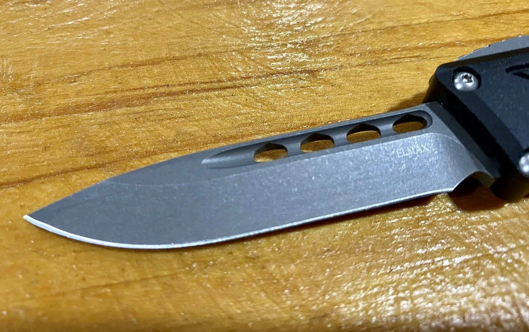 Guardian Tactical GTX-025 OTF Auto Knife (2.5" Stonewash) 12-3511 3 Guardian Tactical GTX-025 OTF Auto Knife (2.5" Stonewash) 12-3511