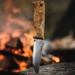 Helle Temagami 14C28N Limited Edition Knife- Design By Les Stroud