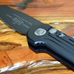 All Knife Brands Microtech LUDT Automatic Knife Black (3.4