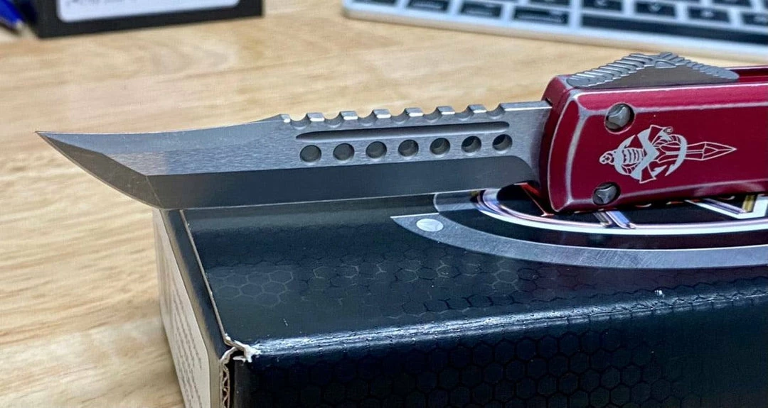 All Knife Brands Microtech Ultratech Hellhound Signature 119-10 - Distressed Red Knife 3 All Knife Brands Microtech Ultratech Hellhound Signature 119-10 - Distressed Red Knife