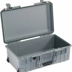 Pelican 1535 Air Case 28 Pelican 1535 Air Case