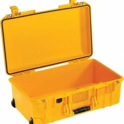 Pelican 1535 Air Case 33 Pelican 1535 Air Case