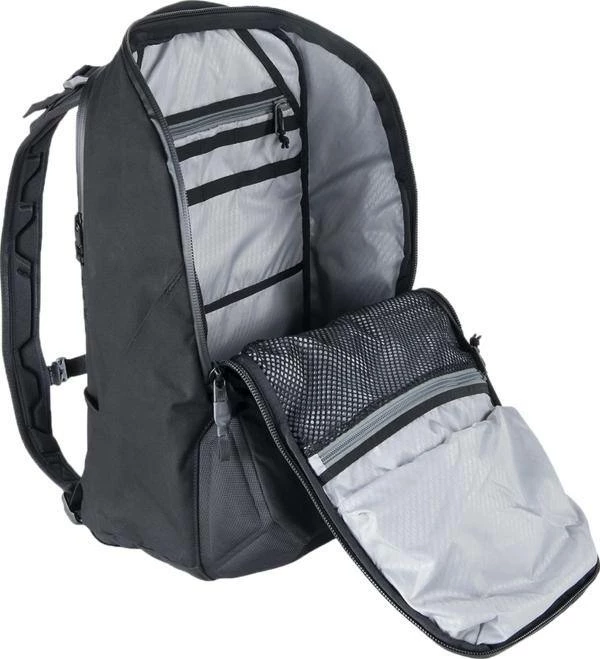 Pelican MPB35 Moblie Protect Backpack 7 Pelican MPB35 Moblie Protect Backpack