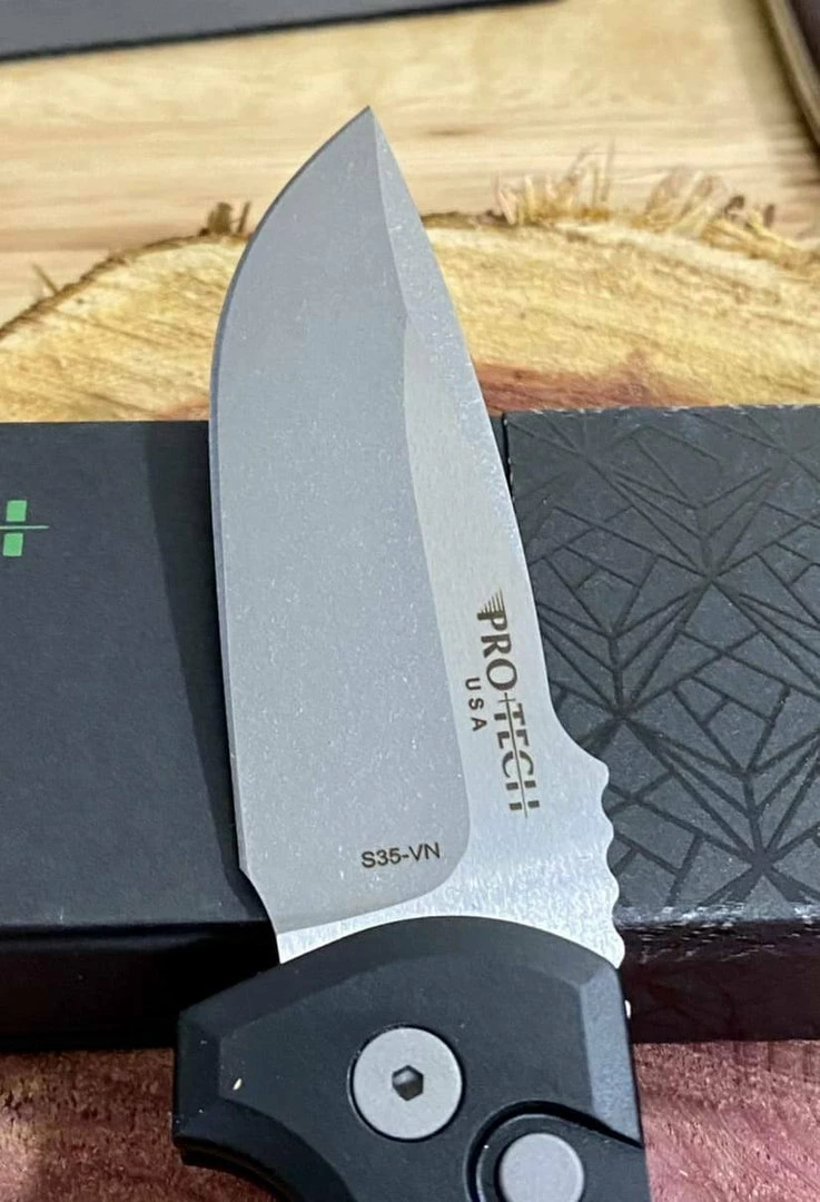 PROTECH KNIVES Pro-Tech Rockeye Auto Black Handle, Stonewash S35VN Blade LG301 11 PROTECH KNIVES Pro-Tech Rockeye Auto Black Handle, Stonewash S35VN Blade LG301